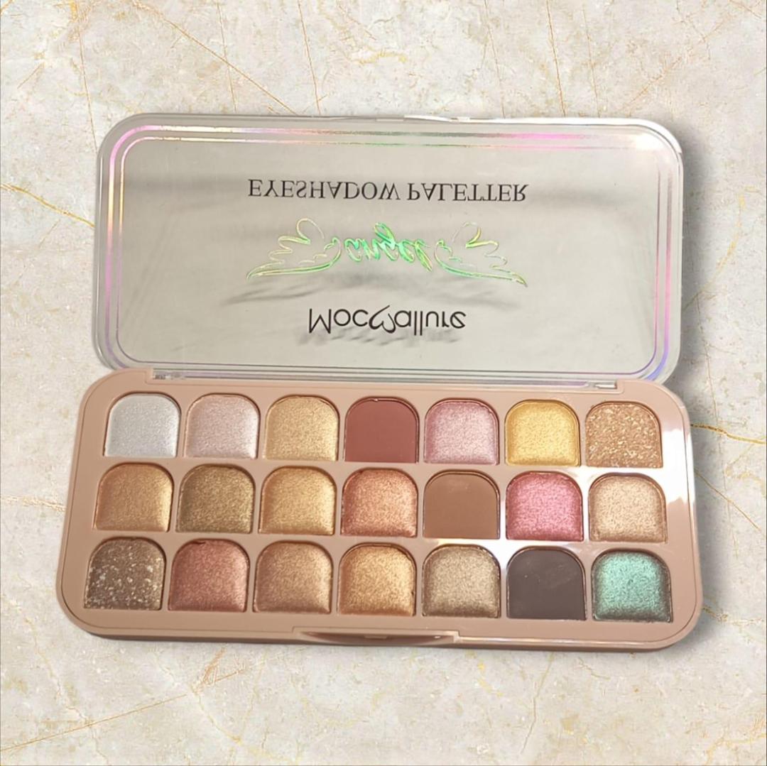 Glitter & Shimmer Eyeshadow Palette
Unleash 21-Shade Glitter